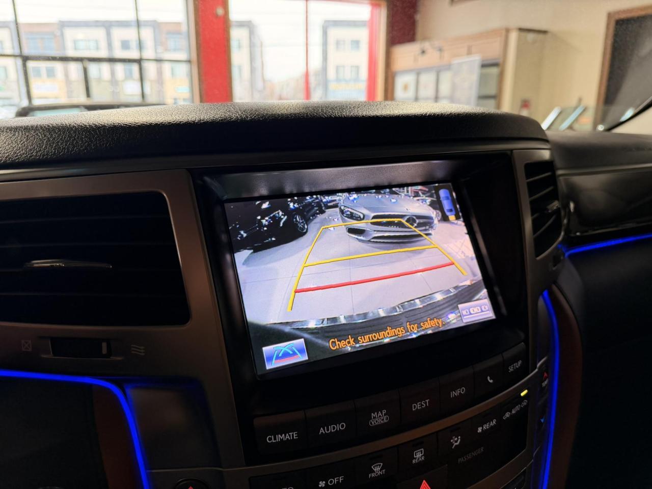 LEXUS LX570 2013