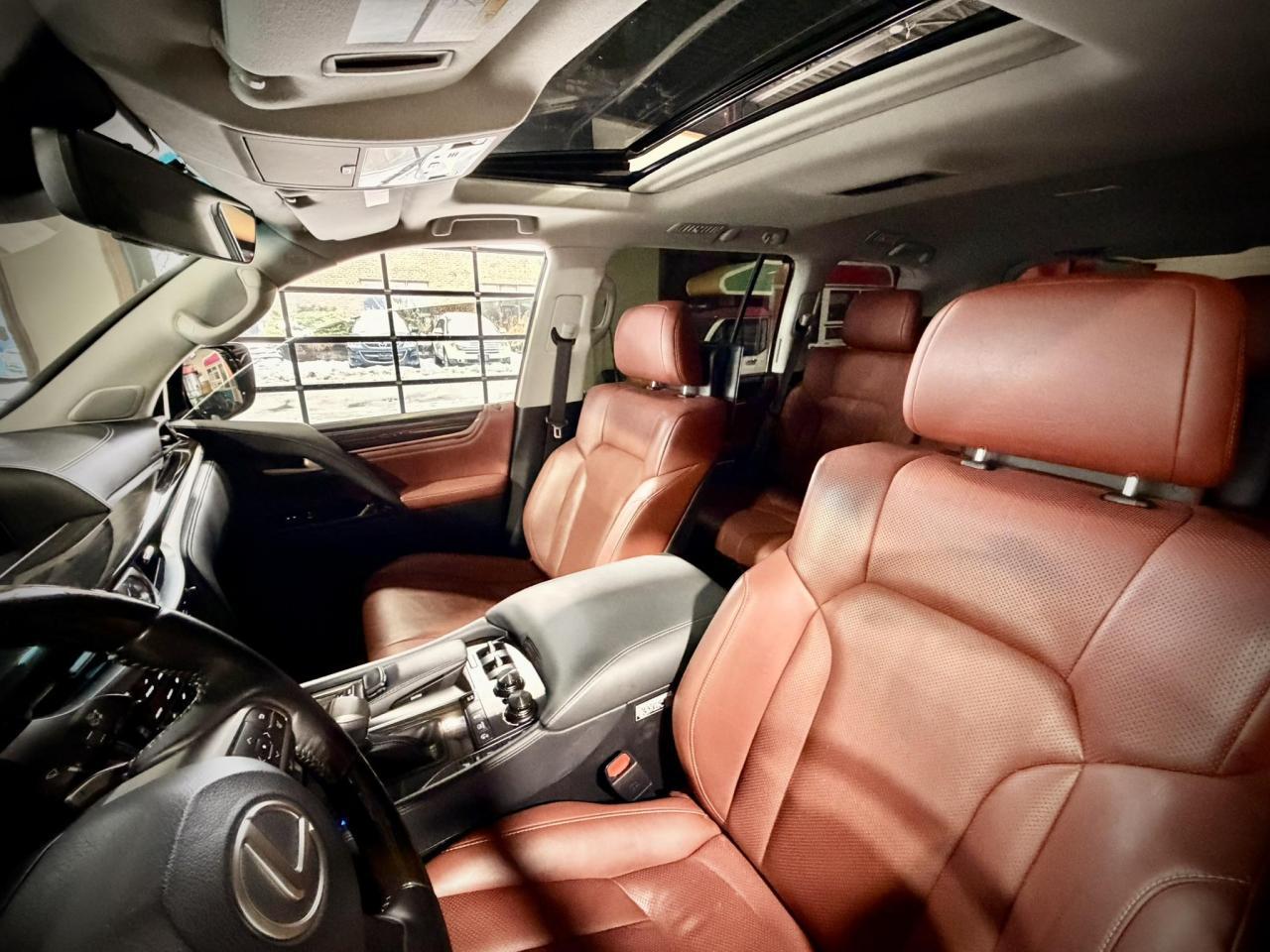 LEXUS LX570 2021