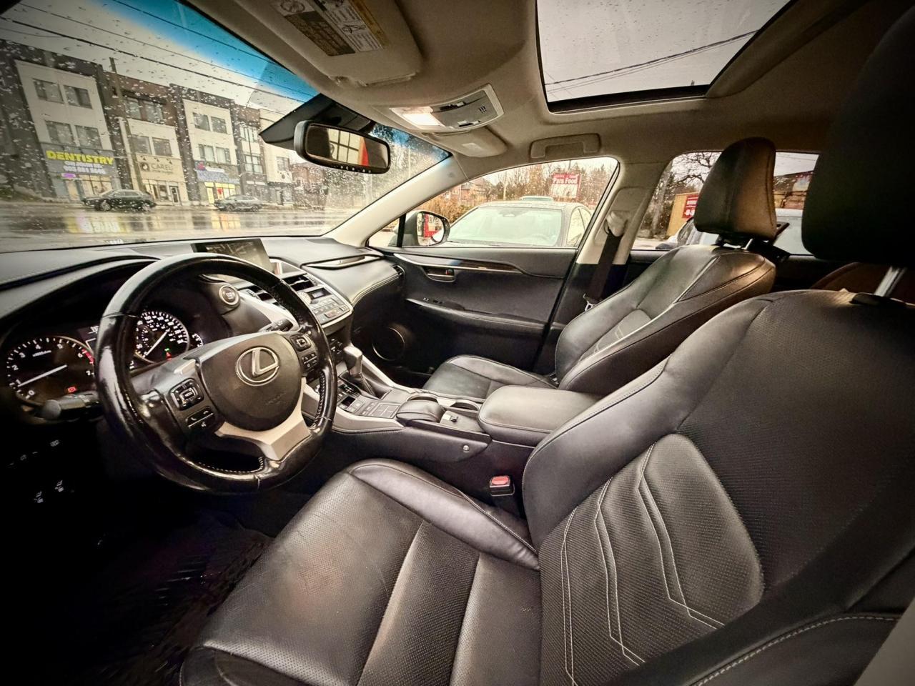 LEXUS NX200 2017